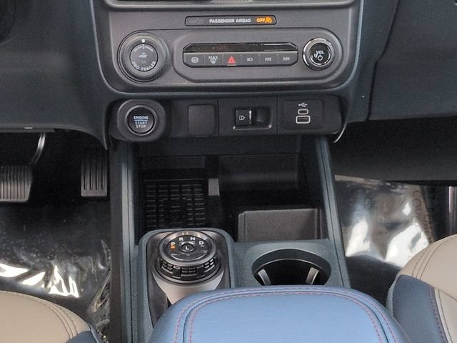 Certified 2025 Ford Maverick Lariat AWD/4WD image 19