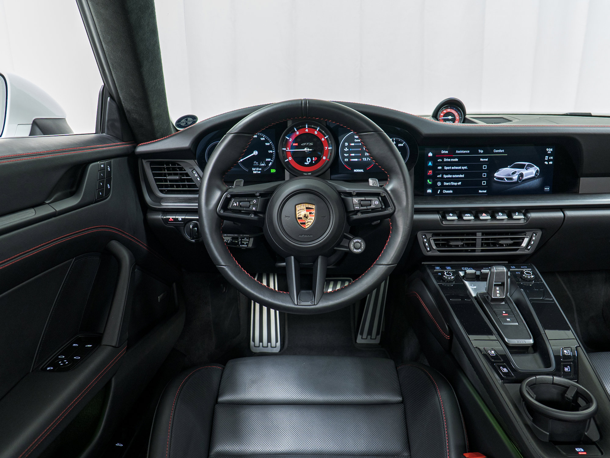 Certified 2024 Porsche 911 Carrera GTS image 24