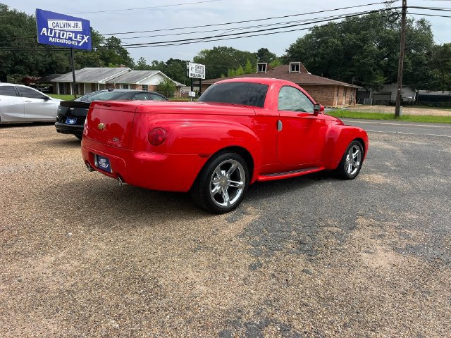 Used 2006 Chevrolet SSR w/ Preferred Equipment Group RWD image 5