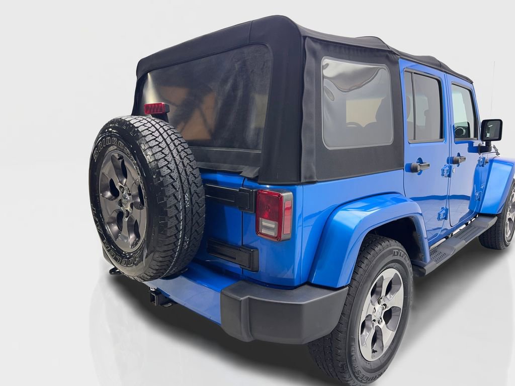 Used 2016 Jeep Wrangler Unlimited Sahara w/ Max Tow Package image 18