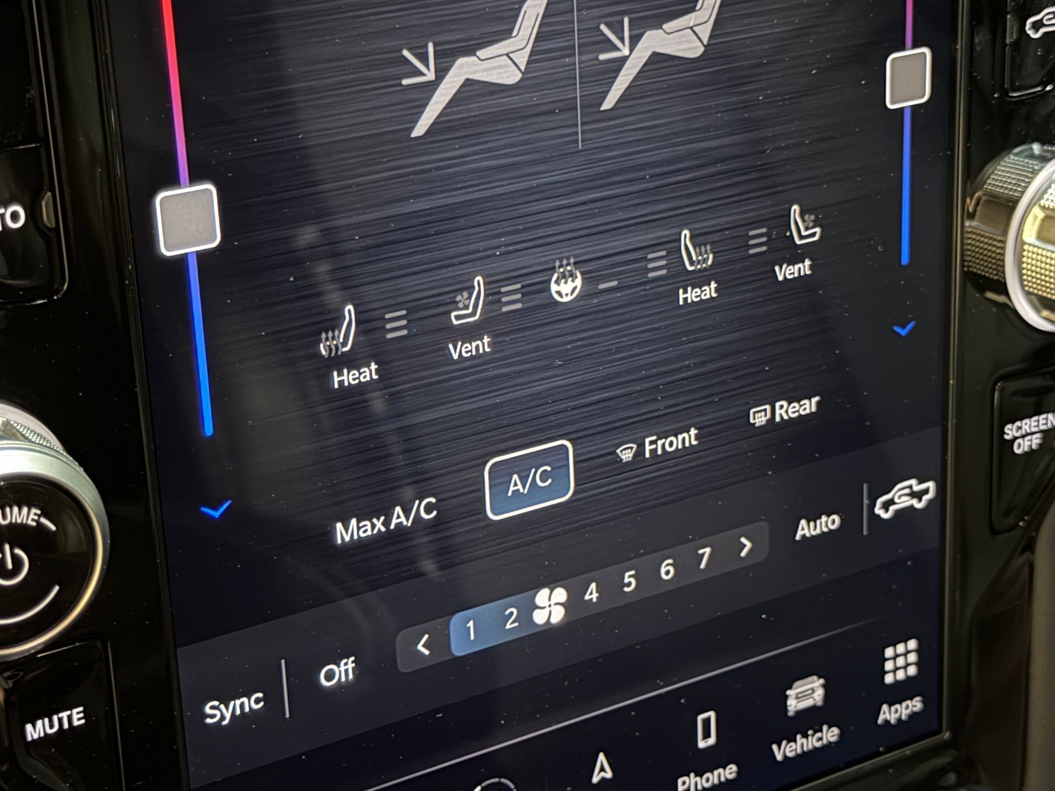 Used 2024 RAM 2500 Rebel image 29