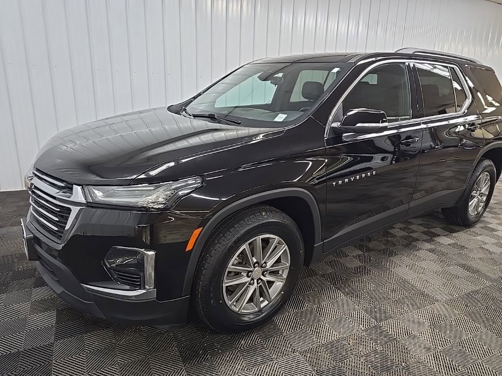 Used 2023 Chevrolet Traverse LT image 8