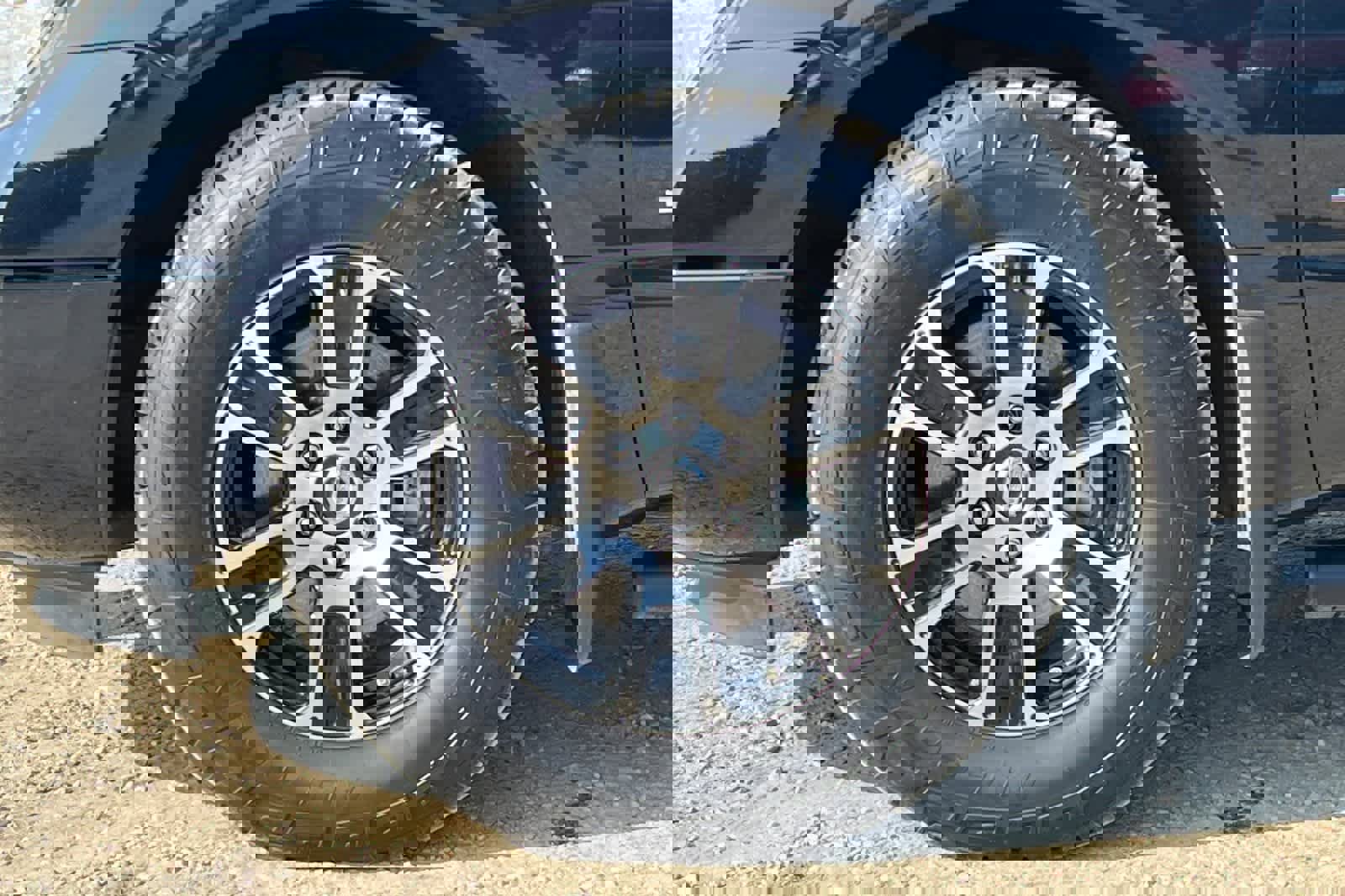 Certified 2022 Nissan Titan SV w/ Accessory Utility Package image 34