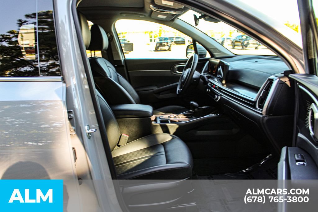 Used 2025 Kia Sorento S FWD image 21
