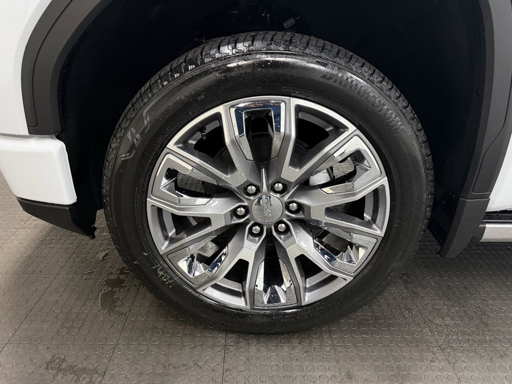 New 2026 GMC Sierra 1500 Denali image 9