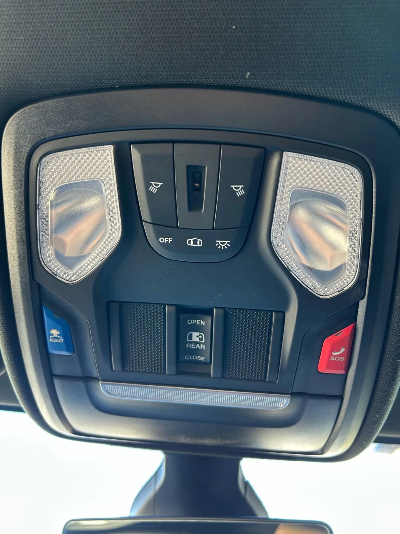 Used 2022 RAM 3500 Big Horn w/ Level C Equiment Group image 31