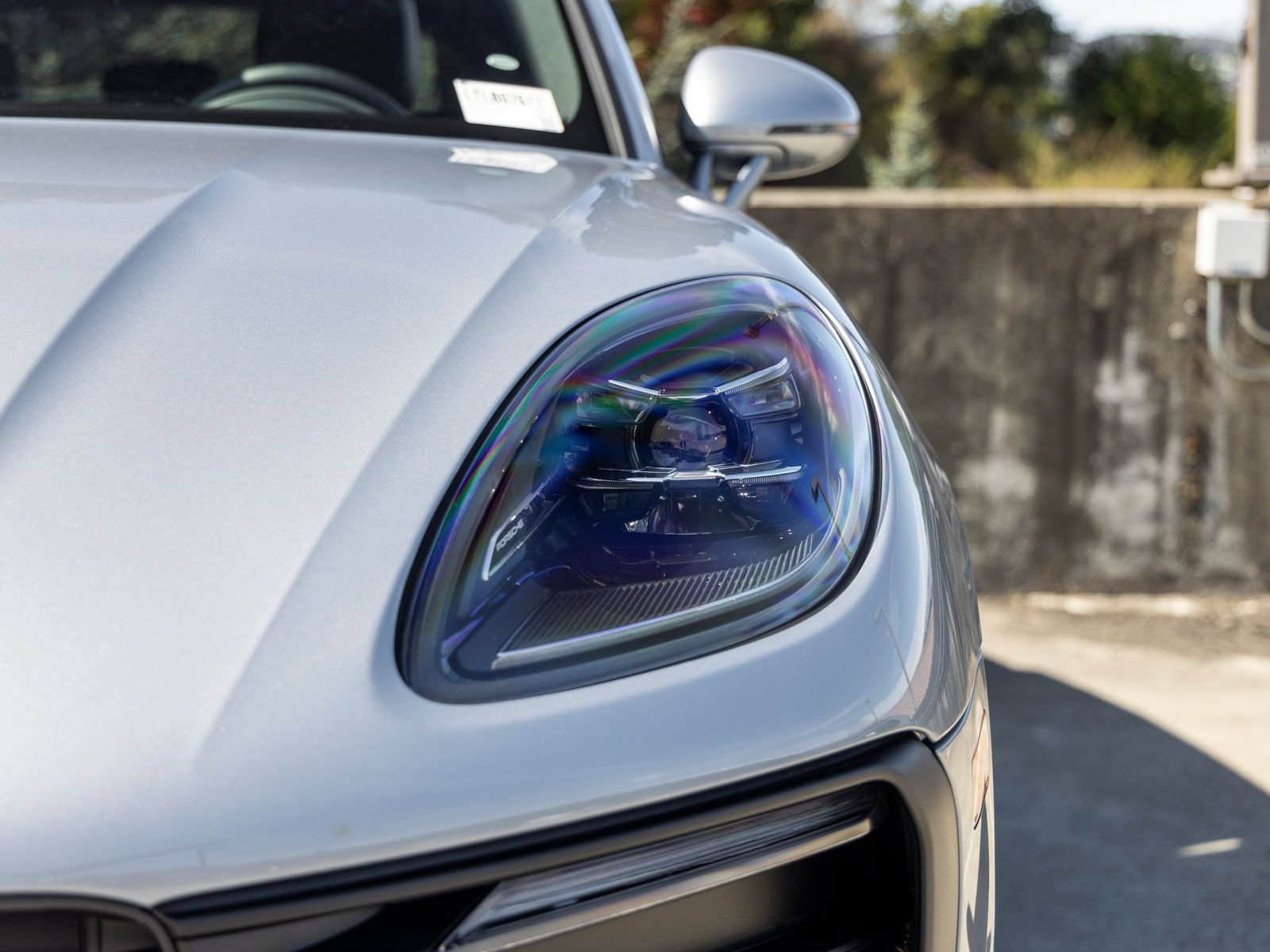 Certified 2026 Porsche Macan AWD/4WD image 18