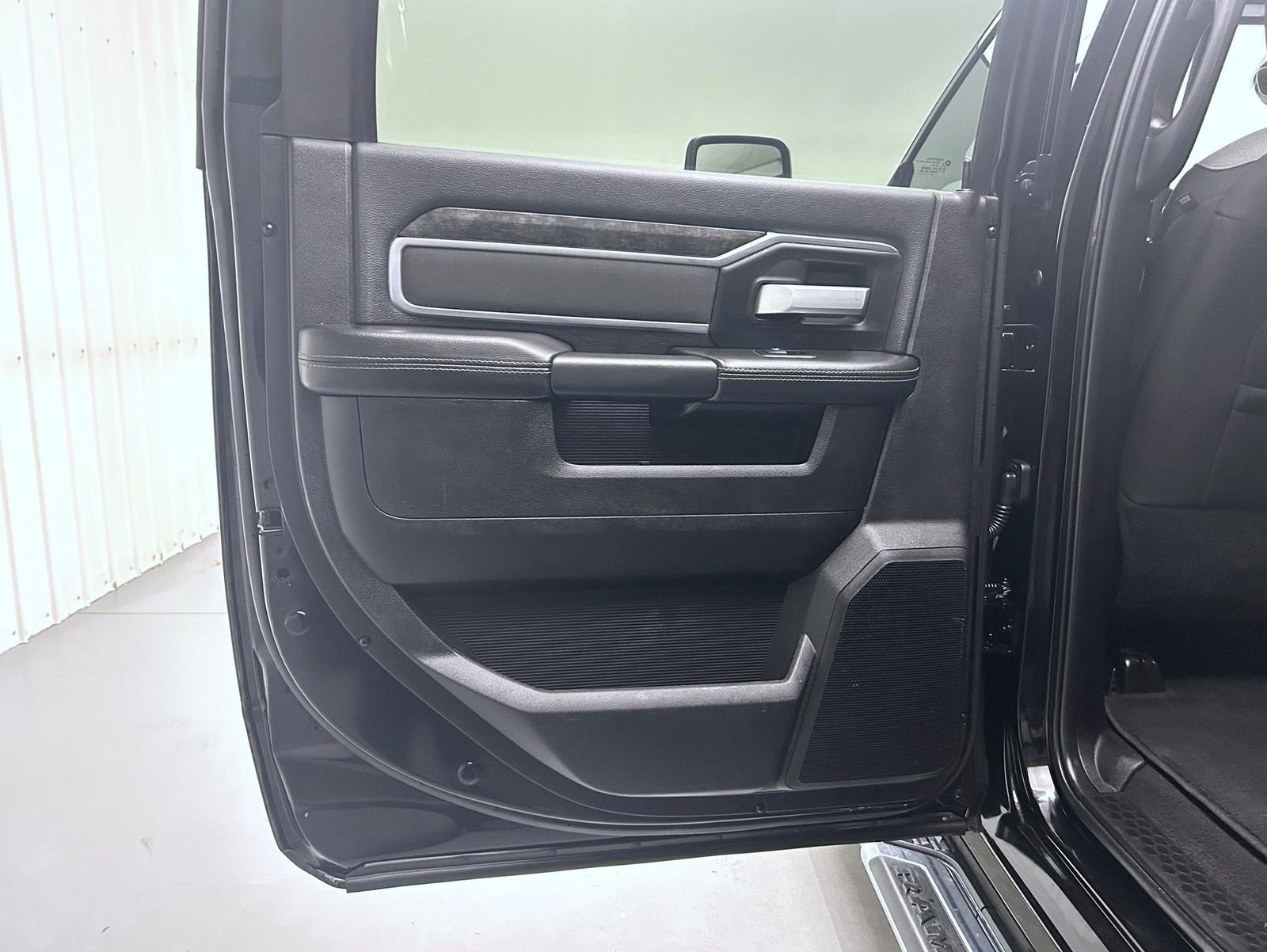 Used 2024 RAM 2500 Big Horn image 20