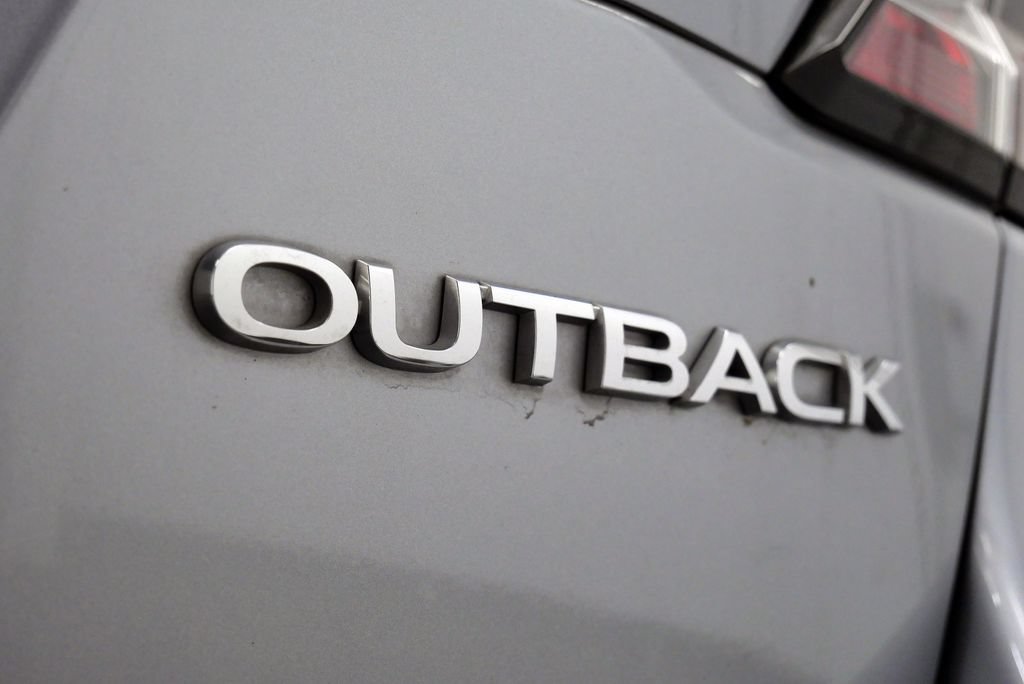Used 2024 Subaru Outback AWD/4WD image 9