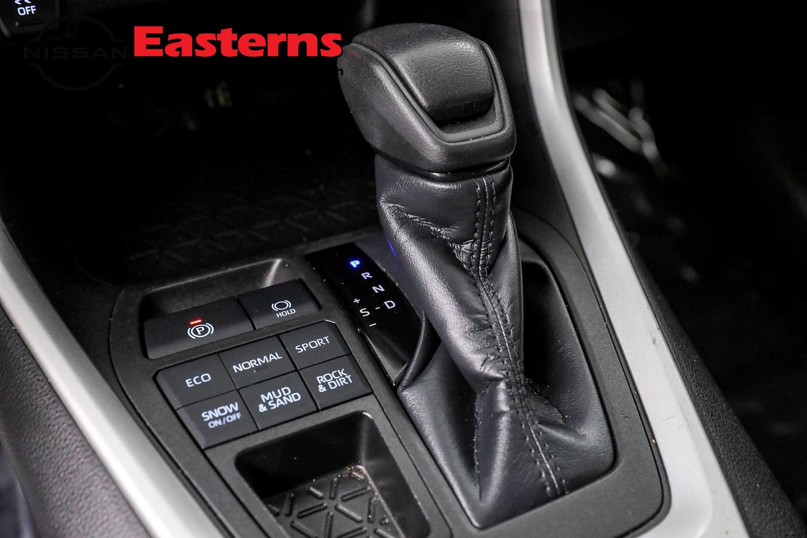 Used 2023 Toyota RAV4 XLE image 19