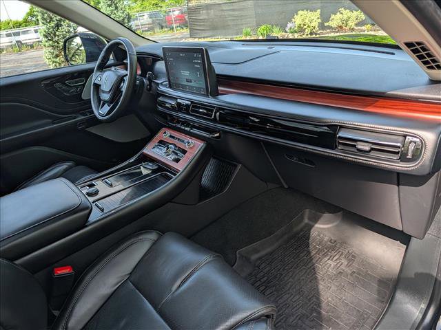 Used 2023 Lincoln Aviator Reserve w/ Equipment Group 201A AWD/4WD image 14