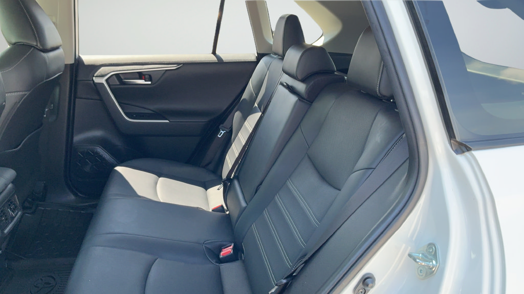 Used 2020 Toyota RAV4 Limited AWD/4WD image 20