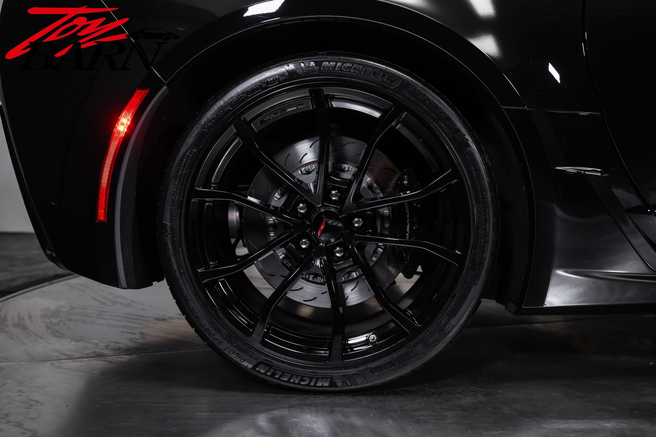 Used 2017 Chevrolet Corvette Grand Sport RWD image 21
