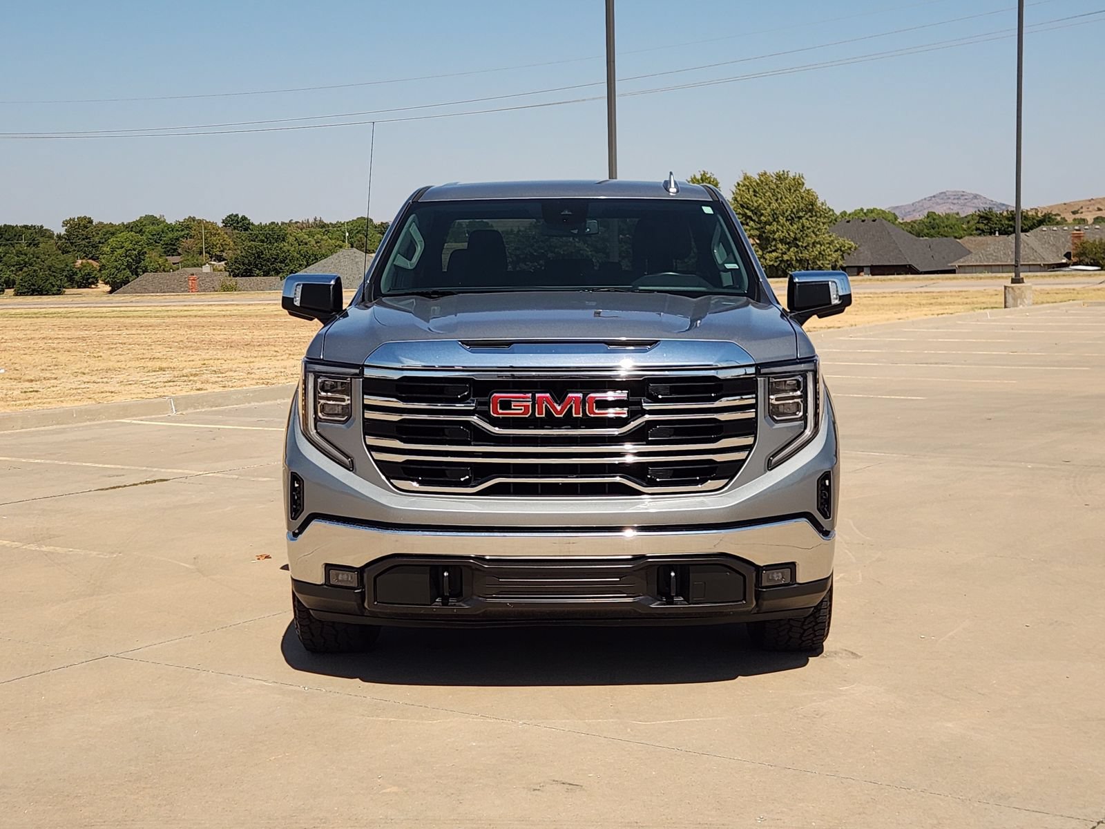 Used 2025 GMC Sierra 1500 SLT RWD image 6