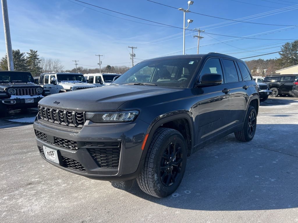 New 2026 Jeep Grand Cherokee Laredo image 3