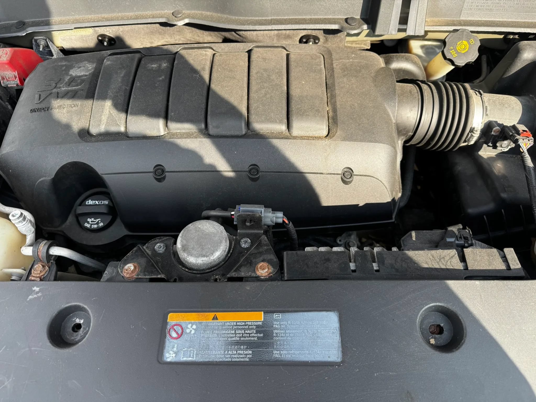 Used 2014 GMC Acadia SLE AWD/4WD image 27