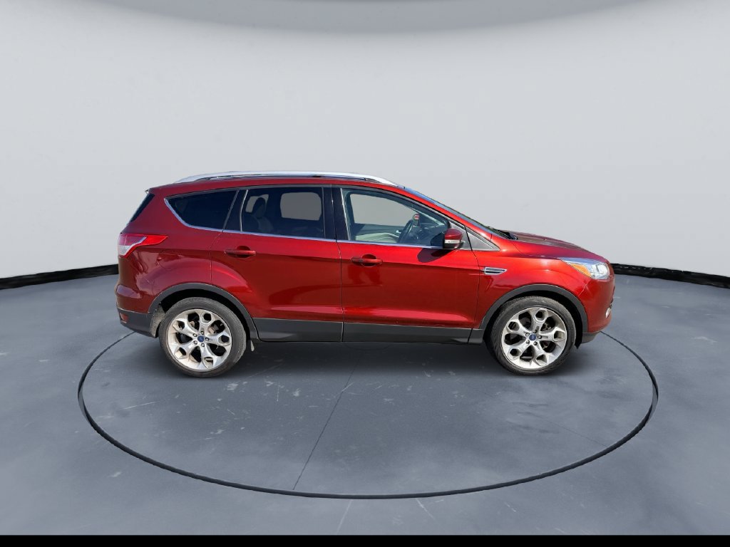 Used 2016 Ford Escape Titanium w/ Canadian Touring Package AWD/4WD image 2
