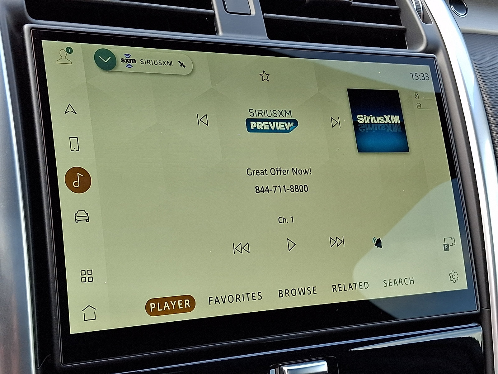 New 2026 Land Rover Discovery Dynamic SE AWD/4WD image 17
