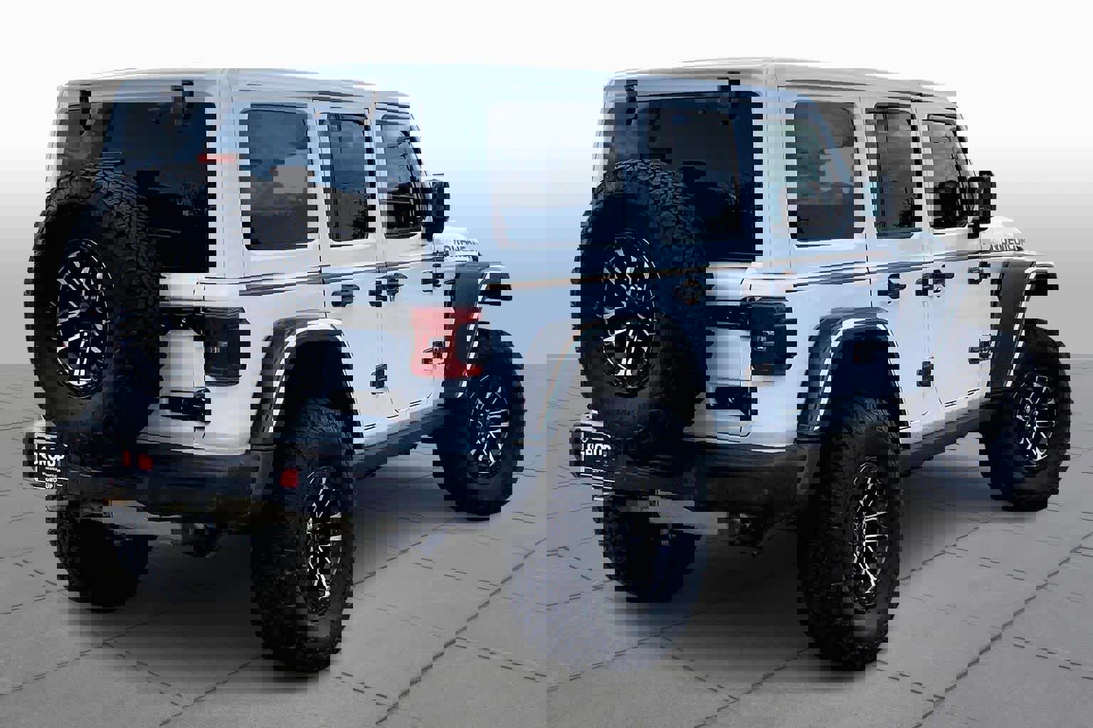 Used 2023 Jeep Wrangler Rubicon 392 image 13