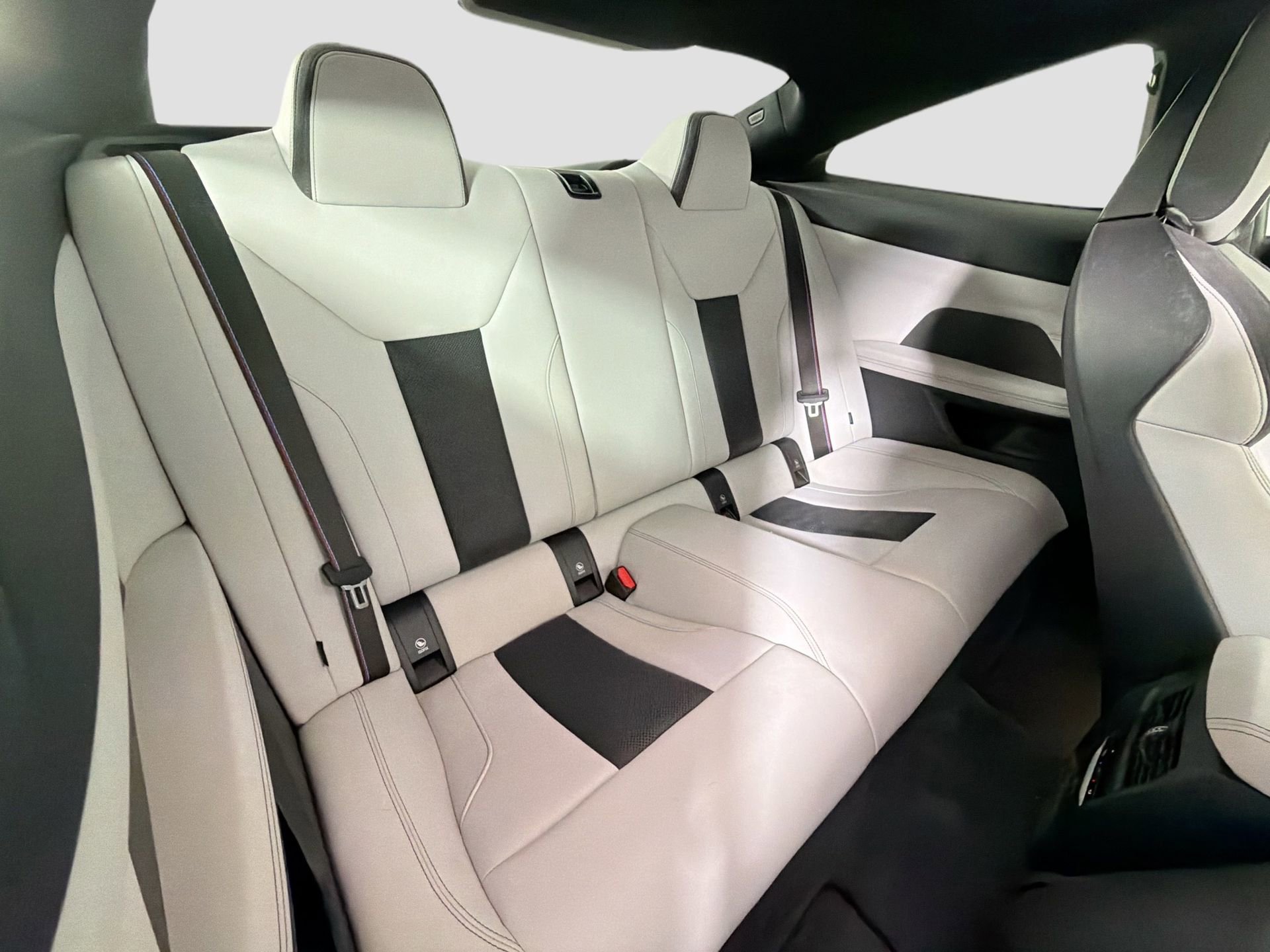 Used 2022 BMW M4 xDrive Competition w/ Executive Package image 28