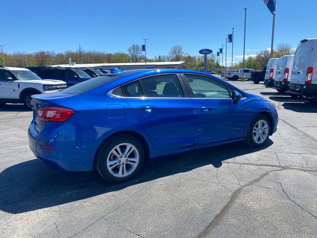 Used 2018 Chevrolet Cruze LT w/ Convenience Package FWD image 8