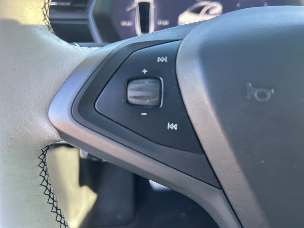 Used 2019 Tesla Model X Long Range image 21