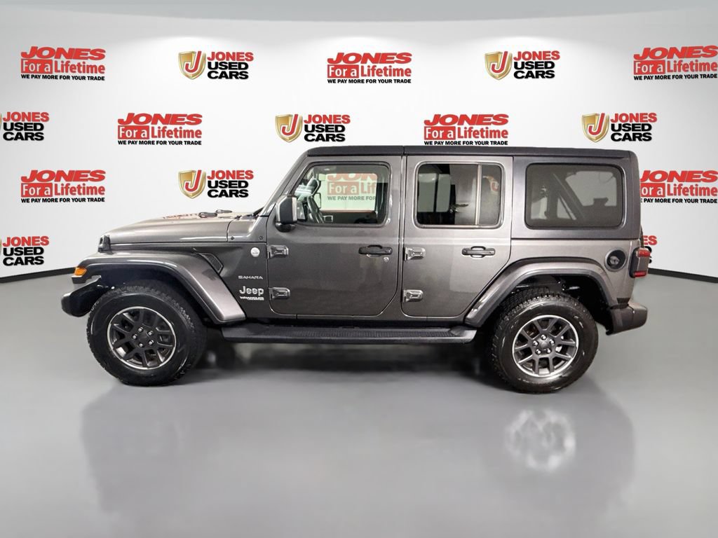 Used 2018 Jeep Wrangler Unlimited Sahara AWD/4WD image 14