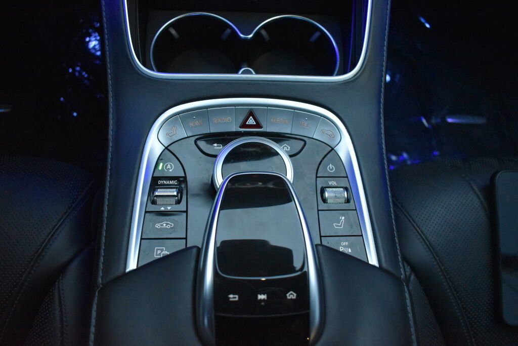 Used 2018 Mercedes-Benz S 560 Sedan w/ AMG Line Exterior image 21