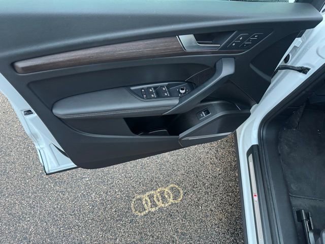 Used 2023 Audi Q5 2.0T Premium Plus image 19