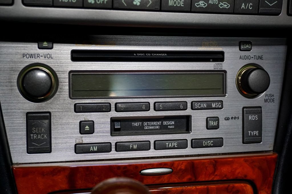 Used 2004 Lexus SC 430 Convertible RWD image 56