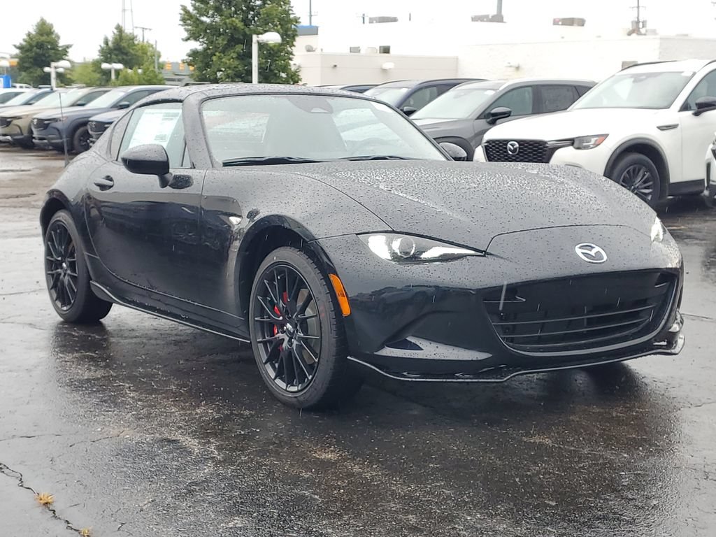 New 2026 MAZDA MX-5 Miata RF Club w/ Weather Package RWD image 4