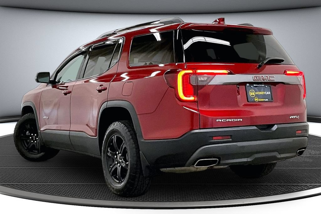 Used 2023 GMC Acadia AT4 w/ Technology Package AWD/4WD image 4