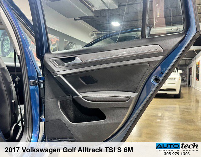 Used 2017 Volkswagen Golf Alltrack SE image 26