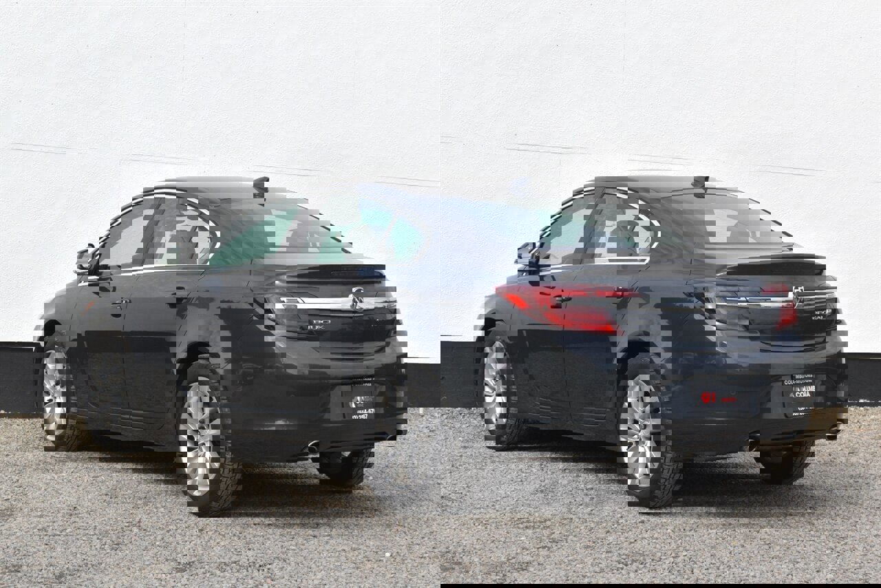 Used 2015 Buick Regal Premium image 2