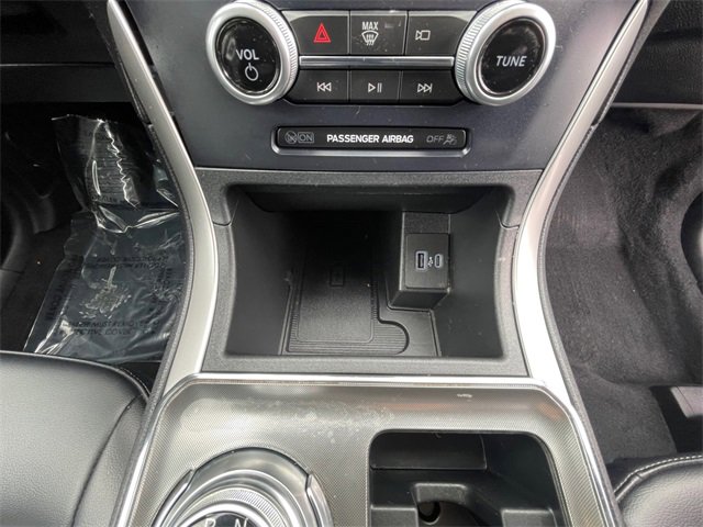 Used 2022 Ford Edge SEL w/ Convenience Package image 22