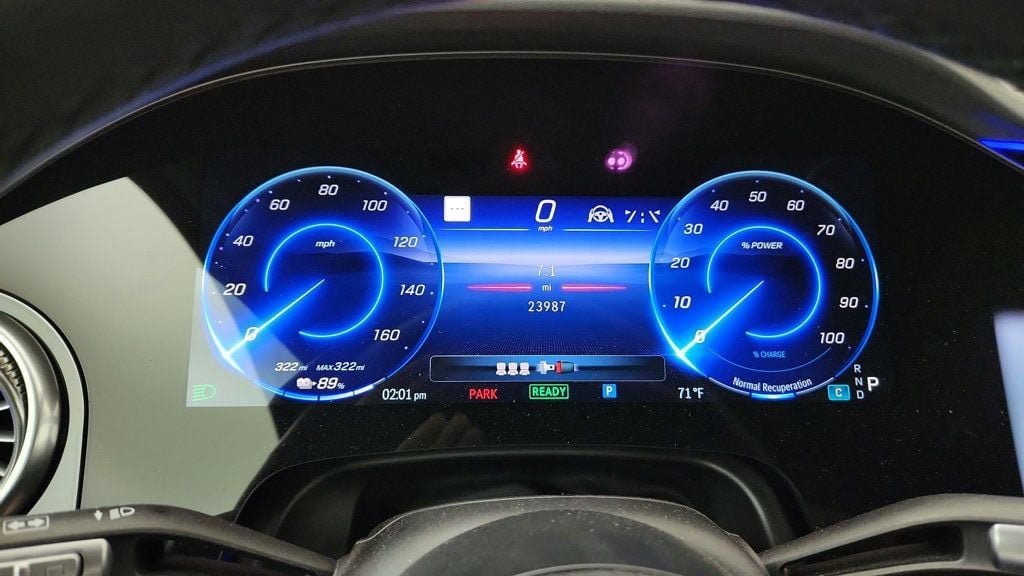Used 2023 Mercedes-Benz EQS 580 4MATIC SUV image 14