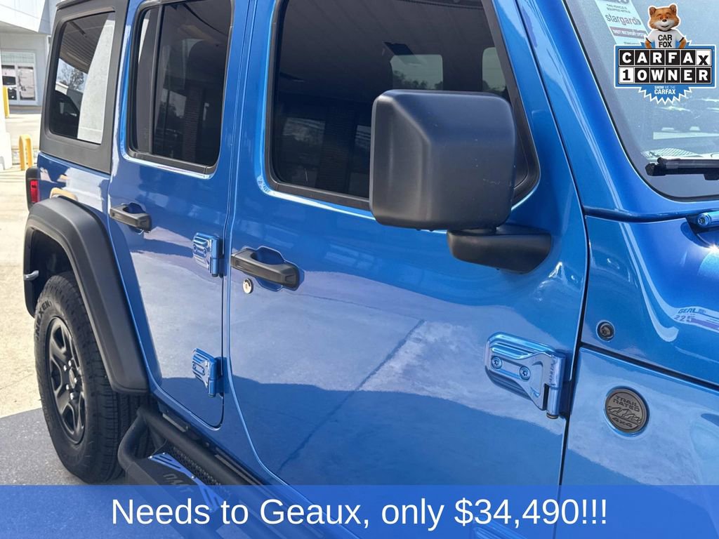 Used 2025 Jeep Wrangler Sport image 19