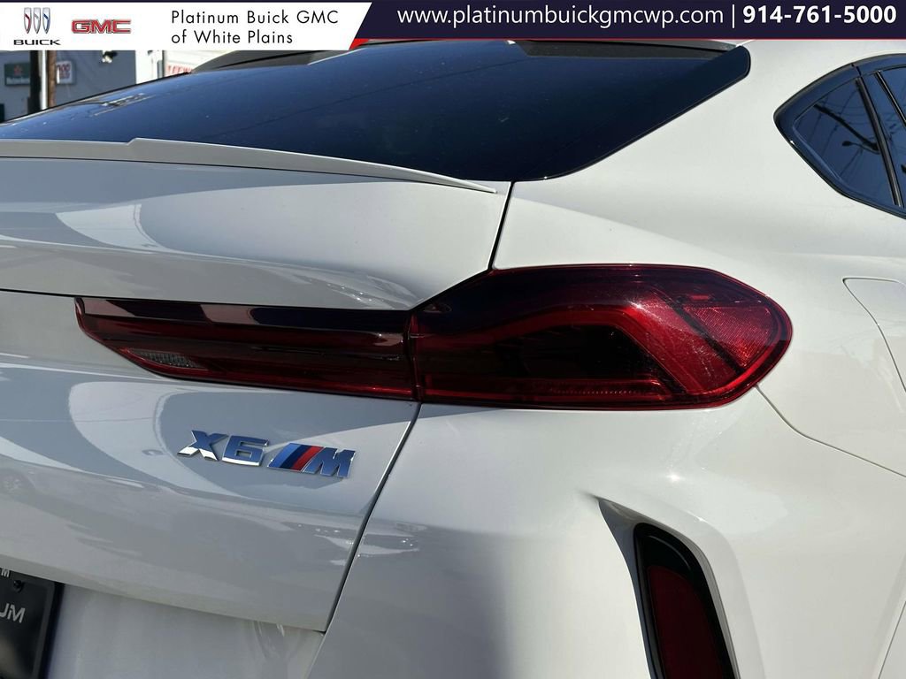 Used 2023 BMW X6 M image 11