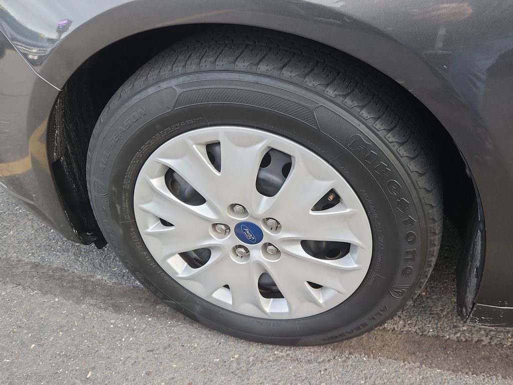 Used 2019 Ford Fusion S image 13