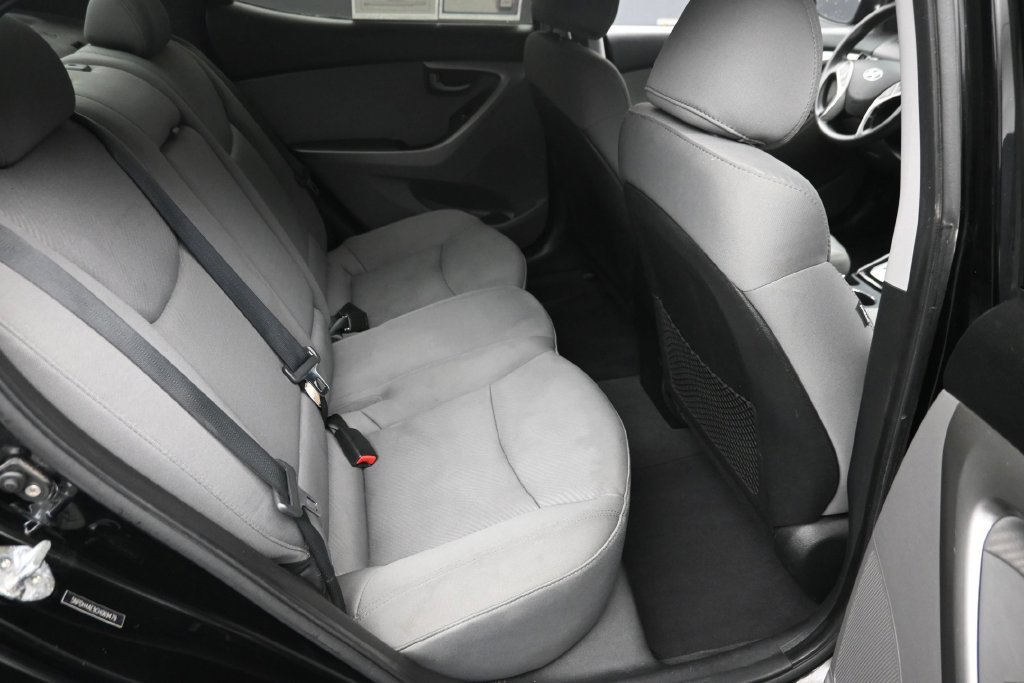 Used 2012 Hyundai Elantra GLS w/ Preferred Pkg 3 FWD image 10