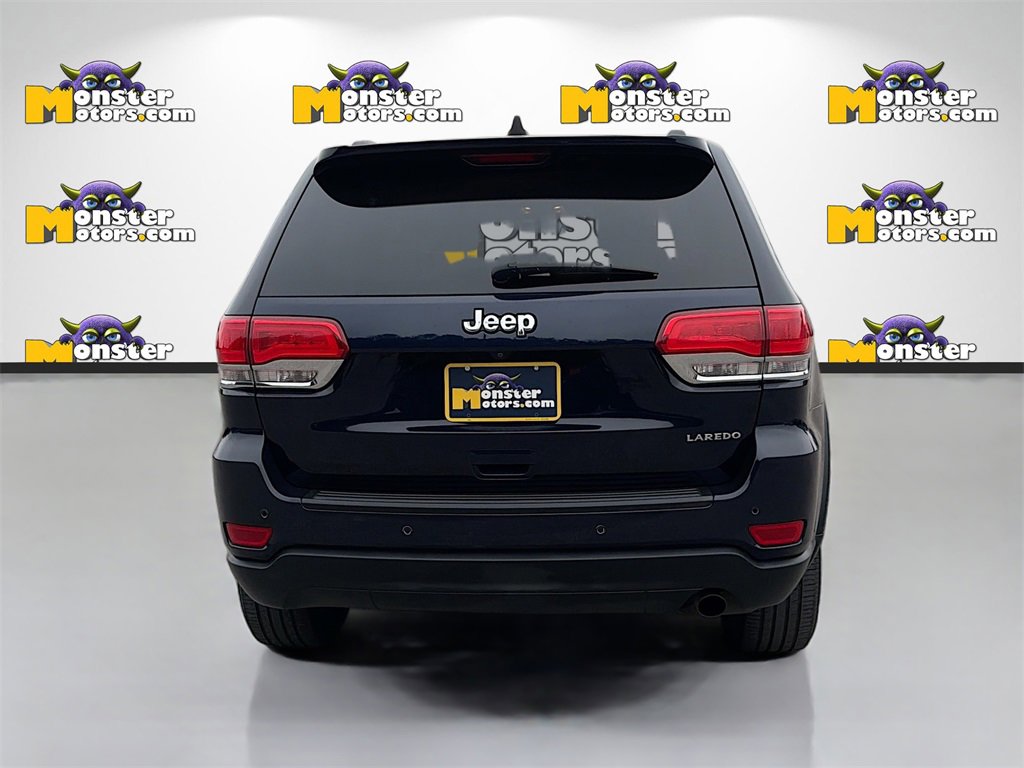 Used 2018 Jeep Grand Cherokee Laredo image 6