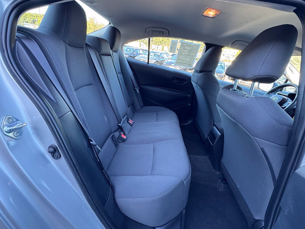 Used 2022 Toyota Corolla LE FWD image 23