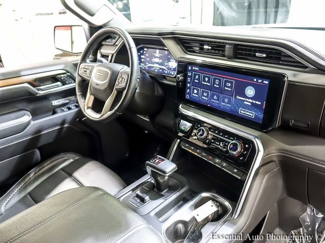 Used 2024 GMC Sierra 1500 Denali AWD/4WD image 25