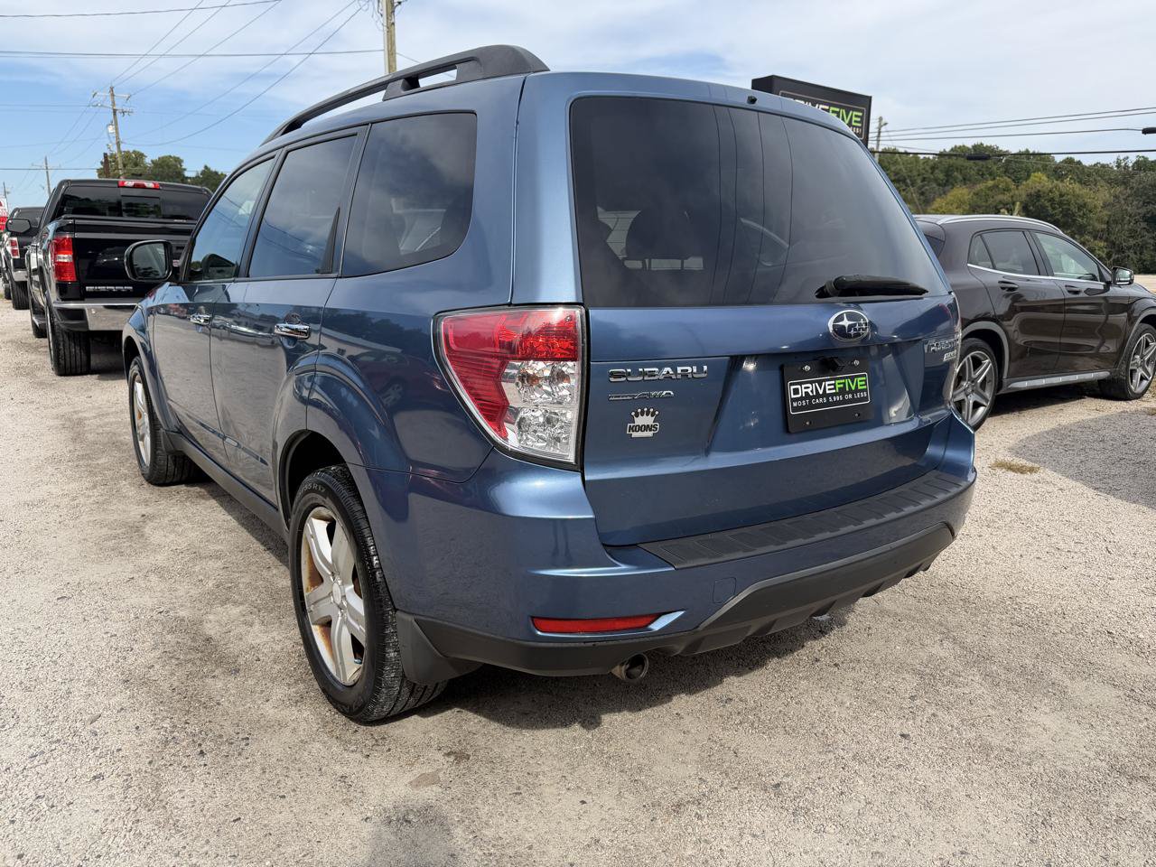 Used 2010 Subaru Forester 2.5X Premium AWD/4WD image 3
