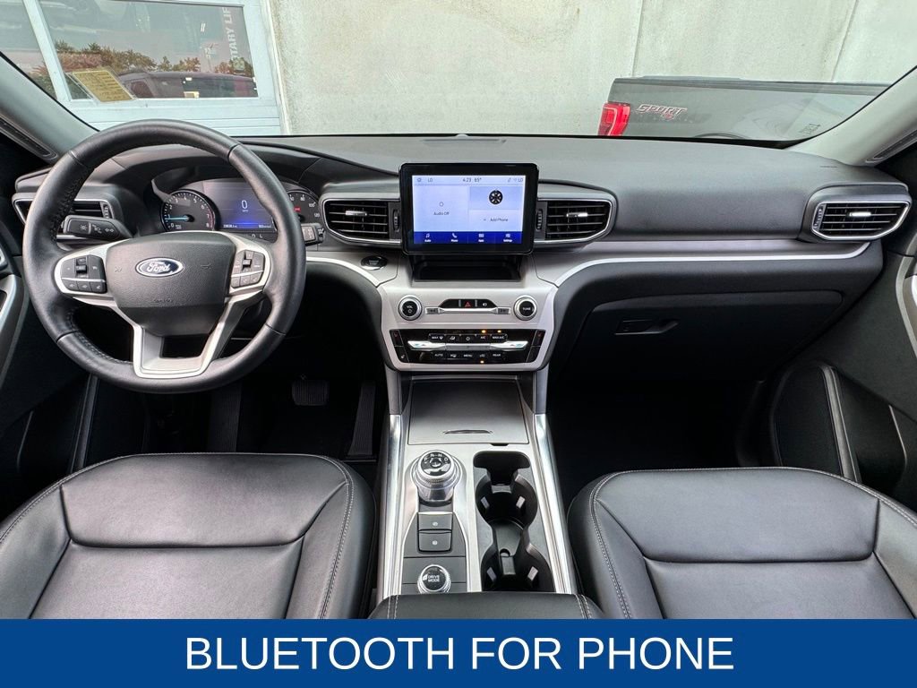 Used 2023 Ford Explorer XLT w/ Equipment Group 202A image 12