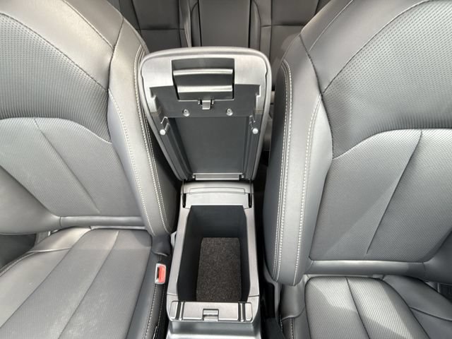 New 2026 Subaru Outback Limited AWD/4WD image 21