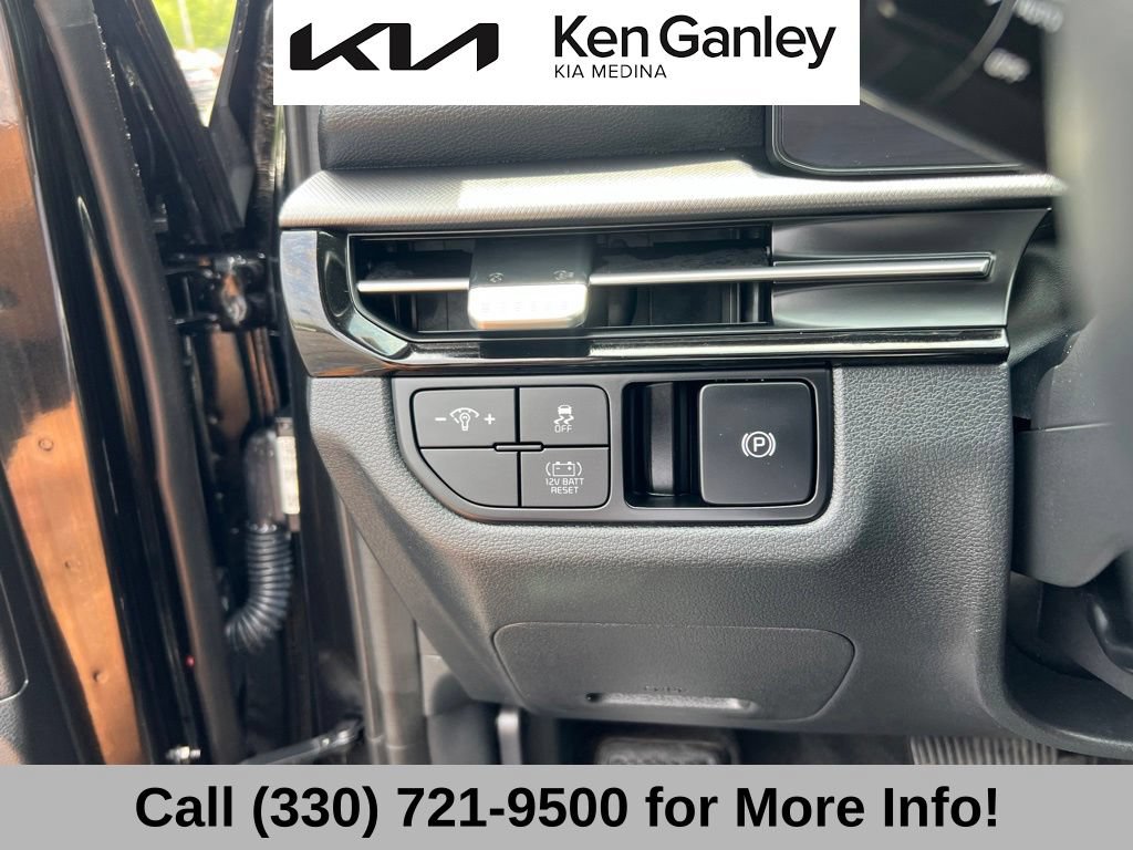 Certified 2026 Kia Sportage S AWD/4WD image 30