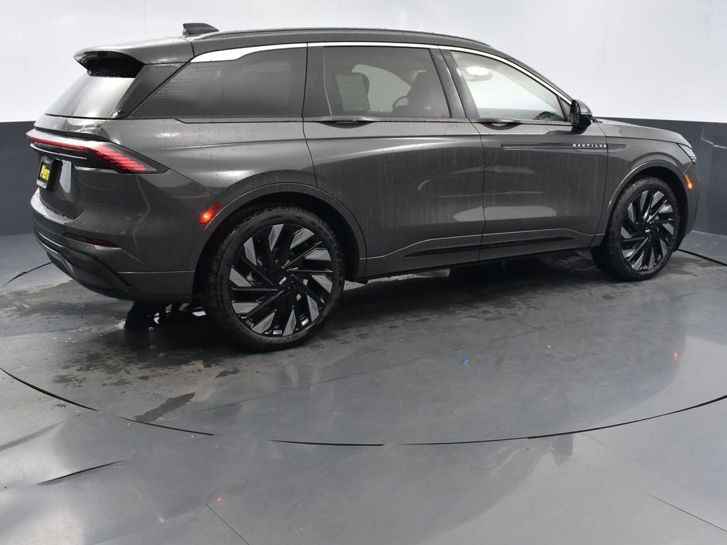 New 2026 Lincoln Nautilus Black Label w/ Jet Appearance Package image 4