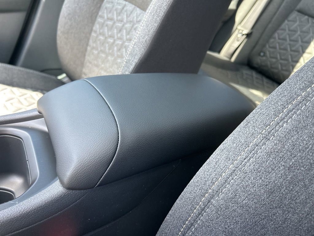 New 2026 Nissan Kicks SV w/ SV Premium Package image 37