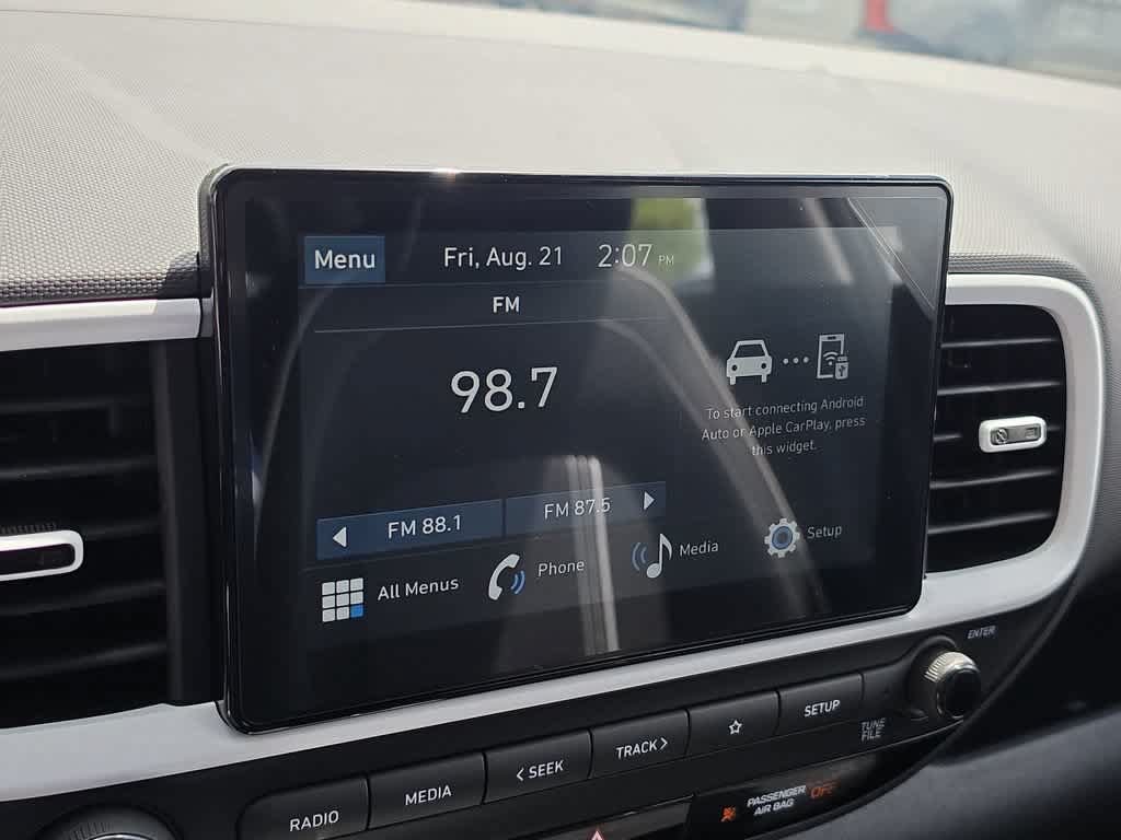 New 2026 Hyundai Venue SEL FWD image 29